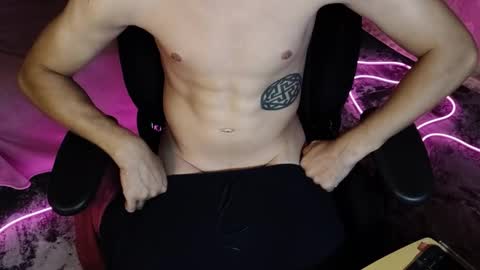 Darius online show from September 19, 2025, 6:52 pm