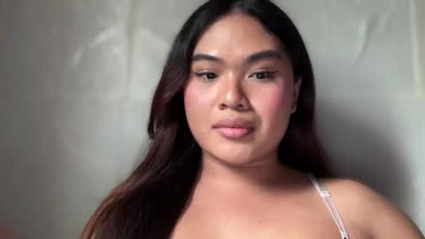 yllana love online show from November 20, 2025, 6:35 am