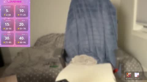 Snapshot of yngdesire1 chatting on February 15, 2026, 7:51 am yngdesire1 online show from February 15, 2026, 7:51 am