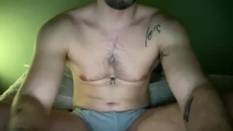 Snapshot of yngspaniard chatting on January 6, 2025, 11:42 pm yngspaniard online show from January 6, 2025, 11:42 pm