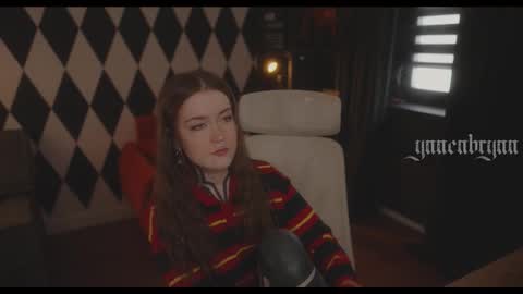 ynnenbrynn online show from November 27, 2025, 6:04 am