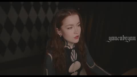 ynnenbrynn online show from December 23, 2025, 7:28 am