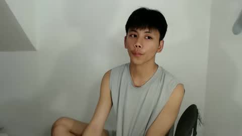 ynotyu online show from January 12, 2026, 2:33 pm