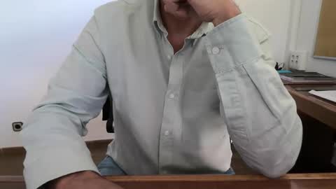 Yo47 online show from October 23, 2025, 12:37 pm