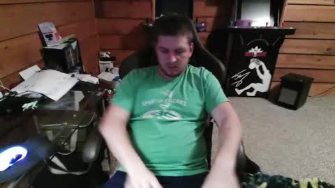 Snapshot of yobenko chatting on February 9, 2026, 7:12 am yobenko online show from February 9, 2026, 7:12 am