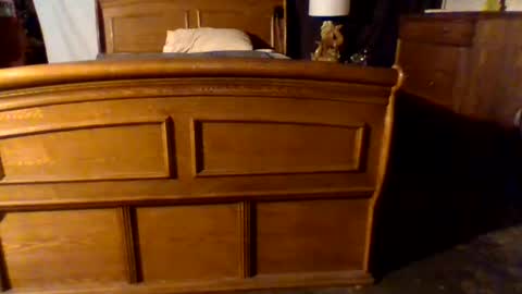 Single man online show from September 17, 2025, 2:57 am