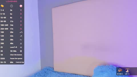 Snapshot of yoi_olimpo chatting on January 16, 2025, 6:37 pm Yoi Olimpo online show from January 16, 2025, 6:37 pm