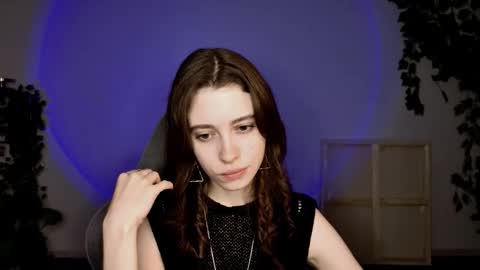 Snapshot of yoka_paradoxxx chatting on November 7, 2025, 9:09 am yoka_paradoxxx online show from November 7, 2025, 9:09 am