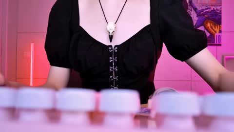 Snapshot of yoka_paradoxxx chatting on December 16, 2025, 5:12 am yoka_paradoxxx online show from December 16, 2025, 5:12 am