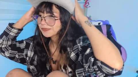 Yommi Winx online show from January 16, 2026, 7:23 am