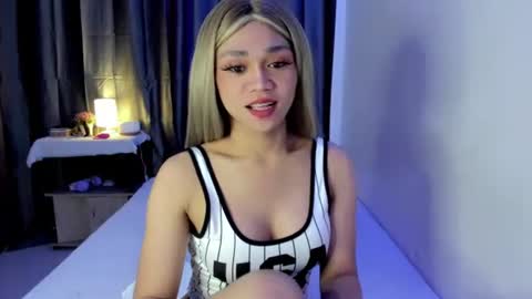 Snapshot of yonas_fucktoy chatting on October 22, 2025, 8:41 pm yona online show from October 22, 2025, 8:41 pm