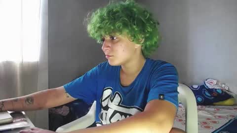 Snapshot of yoonbum_ chatting on November 14, 2025, 7:01 pm Little Mike Independent model online show from November 14, 2025, 7:01 pm