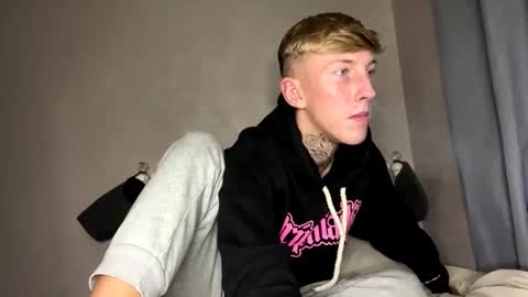 Snapshot of yorkshirelad208 chatting on January 4, 2025, 3:39 pm Harrison online show from January 4, 2025, 3:39 pm