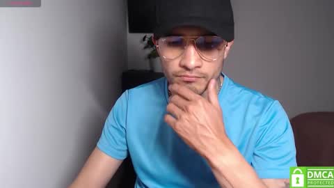 Snapshot of yoshy_man chatting on March 10, 2026, 3:33 am yoshy_man online show from March 10, 2026, 3:33 am