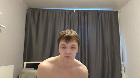 Snapshot of you_dream_ chatting on March 13, 2026, 9:38 am you_dream_ online show from March 13, 2026, 9:38 am