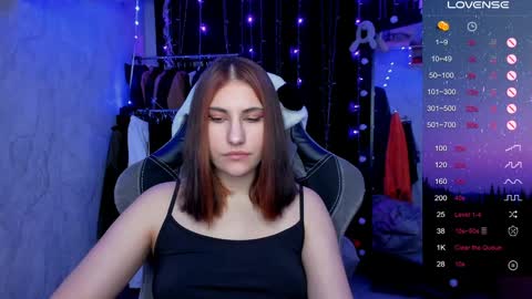 Snapshot of you_lika chatting on January 17, 2025, 1:15 am Lika online show from January 17, 2025, 1:15 am