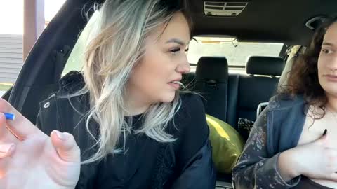 Snapshot of you_love_melisa chatting on January 23, 2025, 10:32 am private on 18 per minute start private 500 tokensOnlyfans online show from January 23, 2025, 10:32 am