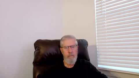 Snapshot of yougogirl_3 chatting on October 21, 2025, 1:12 pm Colorado Guy Straight online show from October 21, 2025, 1:12 pm