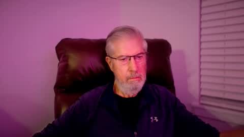 Snapshot of yougogirl_3 chatting on October 24, 2025, 11:28 am Colorado Guy Straight online show from October 24, 2025, 11:28 am