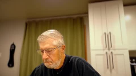 Snapshot of yougogirl_3 chatting on October 31, 2025, 1:01 pm Colorado Guy Straight online show from October 31, 2025, 1:01 pm