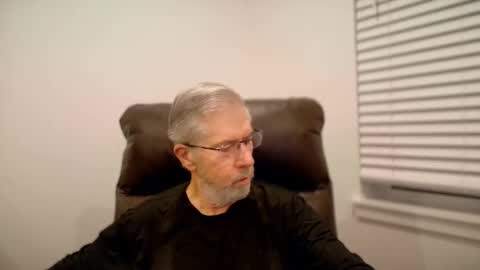 Snapshot of yougogirl_3 chatting on November 6, 2025, 12:06 pm Colorado Guy Straight online show from November 6, 2025, 12:06 pm