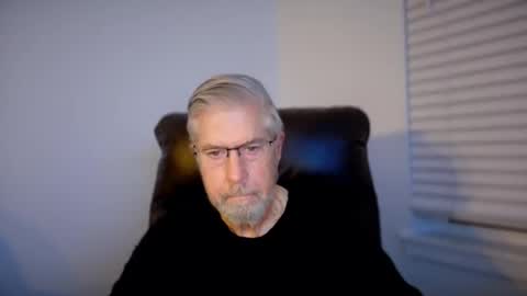 Snapshot of yougogirl_3 chatting on November 7, 2025, 9:42 am Colorado Guy Straight online show from November 7, 2025, 9:42 am