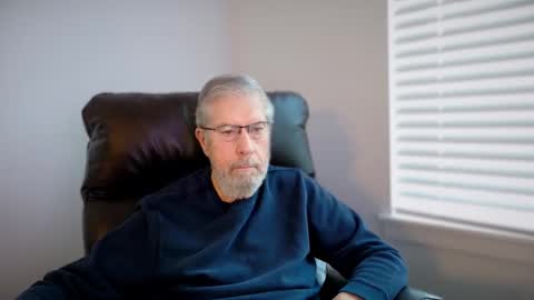 Snapshot of yougogirl_3 chatting on November 13, 2025, 2:49 pm Colorado Guy Straight online show from November 13, 2025, 2:49 pm