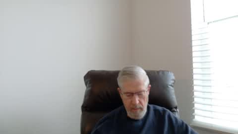 Snapshot of yougogirl_3 chatting on November 18, 2025, 2:54 pm Colorado Guy Straight online show from November 18, 2025, 2:54 pm