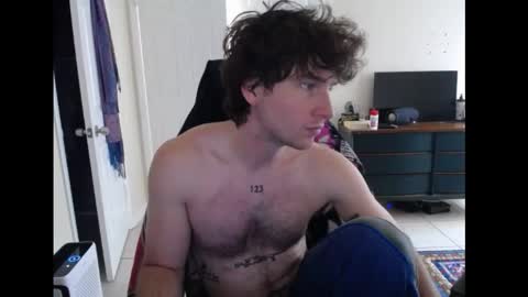 Snapshot of yougotmoxie chatting on December 5, 2025, 5:31 pm yougotmoxie online show from December 5, 2025, 5:31 pm