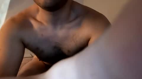 Snapshot of younh23wood chatting on July 20, 2026, 6:43 pm younh23wood online show from July 20, 2026, 6:43 pm