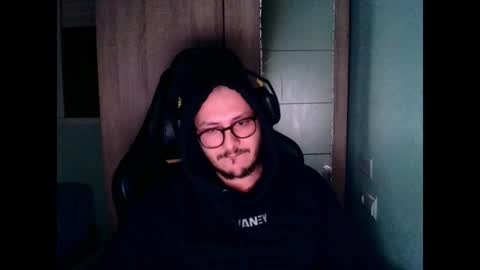 A... online show from February 6, 2025, 11:58 pm