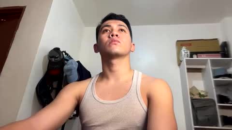 Snapshot of your1sthunk chatting on November 17, 2025, 11:27 am Cyrus online show from November 17, 2025, 11:27 am