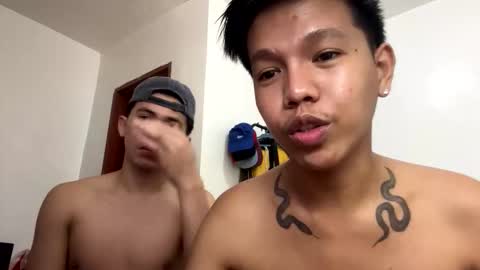 Snapshot of your1sthunk chatting on February 5, 2026, 5:28 pm Cyrus online show from February 5, 2026, 5:28 pm