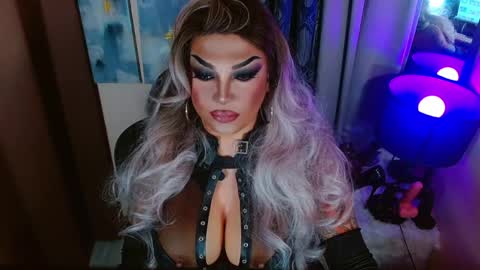 Snapshot of your1truequeen chatting on April 28, 2026, 8:47 pm QUEEN MADISON online show from April 28, 2026, 8:47 pm