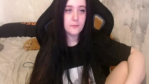 your_8a8y online show from April 10, 2026, 8:08 am