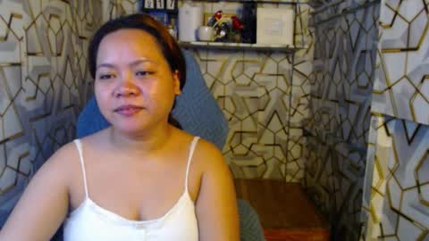 your_bootybabe online show from November 17, 2025, 3:40 pm