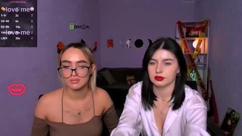 Snapshot of your_bunny12 chatting on October 24, 2025, 7:49 am your bunny12 online show from October 24, 2025, 7:49 am