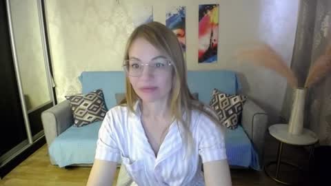 your_crush_12 online show from November 21, 2025, 8:46 am