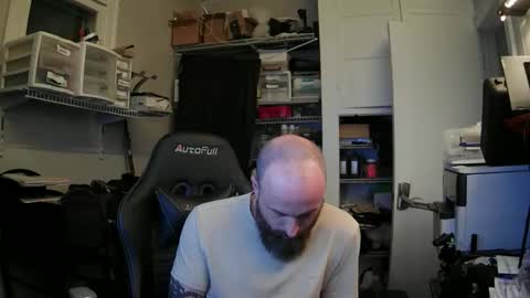 Snapshot of your_favorite_daddydom chatting on October 20, 2025, 1:50 am Daddy online show from October 20, 2025, 1:50 am