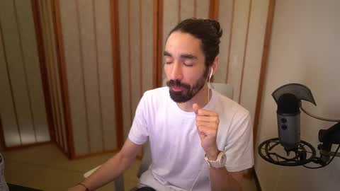 Snapshot of your_ice_cream chatting on February 5, 2026, 2:54 pm Siebel. online show from February 5, 2026, 2:54 pm