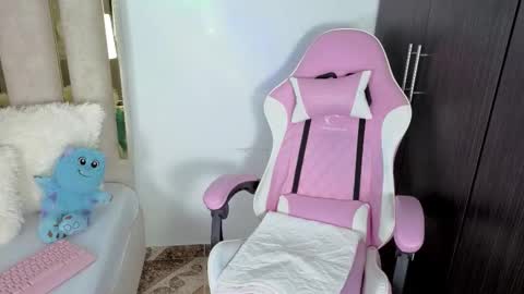 Isa online show from January 16, 2026, 10:03 pm