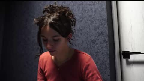 Meri  online show from October 28, 2025, 8:33 pm