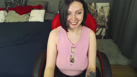 Snapshot of your_little_mom chatting on January 28, 2025, 1:49 pm Viky online show from January 28, 2025, 1:49 pm