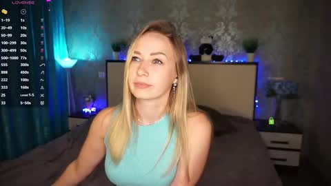 Mary online show from November 7, 2025, 9:37 pm