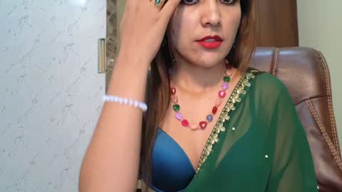 Snapshot of your_priya_77 chatting on December 26, 2024, 10:37 am sonam online show from December 26, 2024, 10:37 am