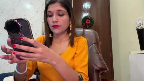 Snapshot of your_priya_77 chatting on January 16, 2025, 10:53 am sonam online show from January 16, 2025, 10:53 am