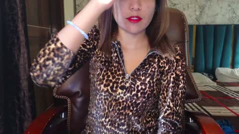Snapshot of your_priya_77 chatting on January 26, 2025, 11:17 am sonam online show from January 26, 2025, 11:17 am