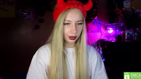 Snapshot of your_psychologist chatting on October 1, 2025, 1:33 am Alice online show from October 1, 2025, 1:33 am