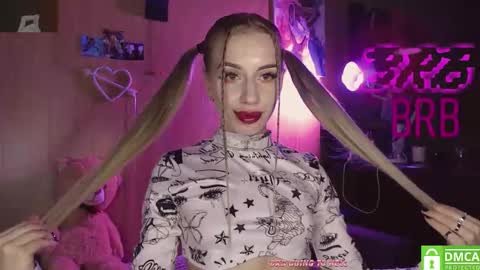 Snapshot of your_psychologist chatting on December 2, 2025, 12:49 am Alice online show from December 2, 2025, 12:49 am