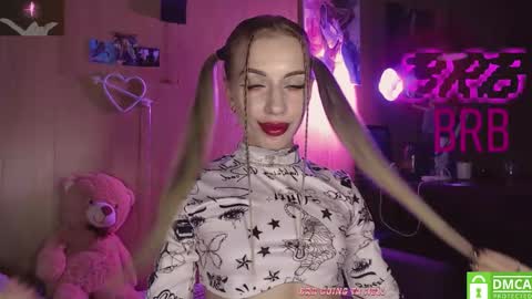 Snapshot of your_psychologist chatting on December 21, 2025, 10:50 pm Alice online show from December 21, 2025, 10:50 pm